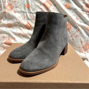 Lucky Brand Gray Ankle Boots